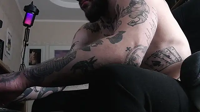 Онлайн чат XXX FindomJason