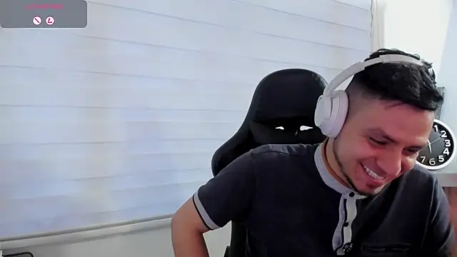 Rick_Adams Adlı Modelin Web Kamerası Şovu