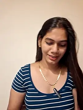 Garima_G Chat XXX in diretta