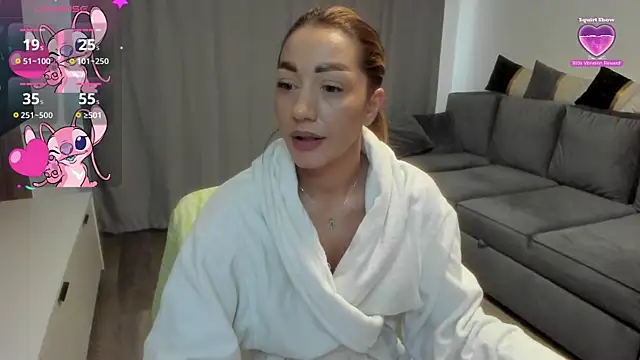 แชท XXX สดของ rossana_doll