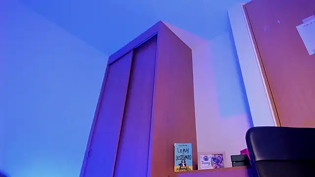 แชท XXX สดของ emily_kate_