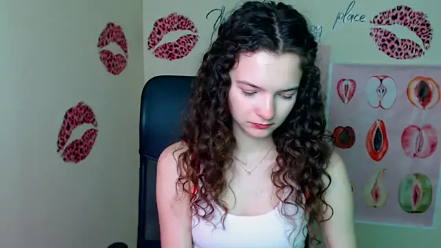 _SusieSu_'s Live XXX Chat