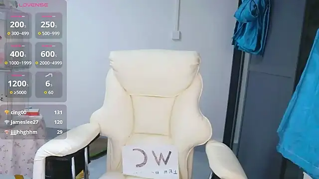 -XiaoYu-777's Live XXX Chat