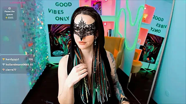 Онлайн чат XXX LisaFoxy_y