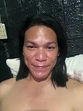 HugeAgathan Webbikameraesitys