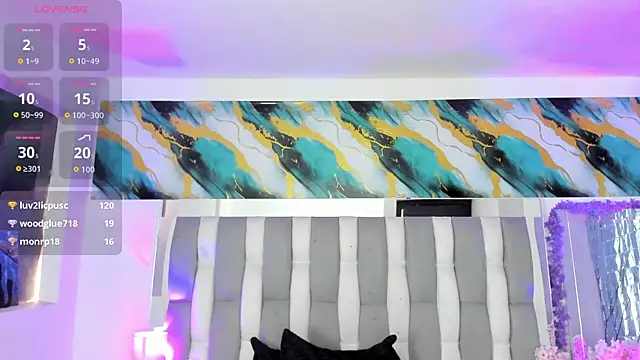 Chat XXX en directo de IsaDiiaz