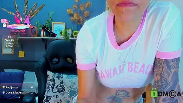 yessila_parker: онлайн-секс-чат