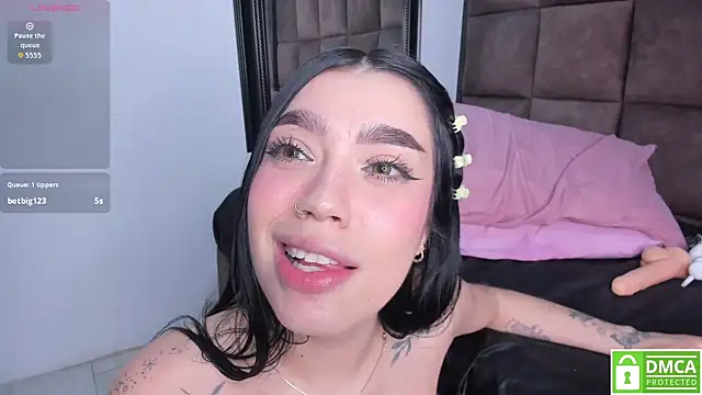 دردشة Scarlet__Jones_ الجنسية المباشرة