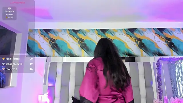 IsaDiiaz élő XXX-chatje