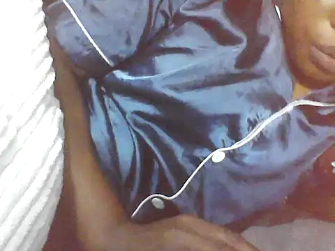 EBONYVANILLA02 Chat XXX in diretta