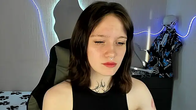 Czat XXX na żywo – Elastikisss