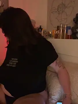 HeyBABYGIRL Chat XXX in diretta