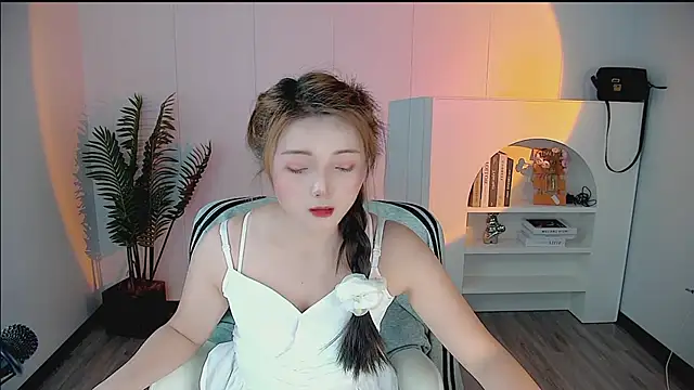 wanqing-5288's Live XXX Chat