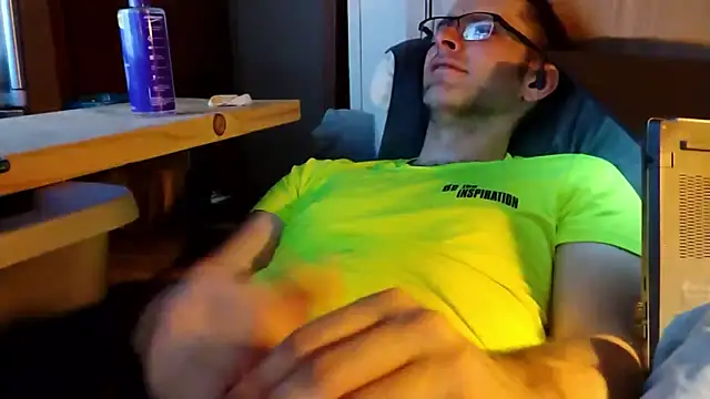 barebearstudio's Webcam Show