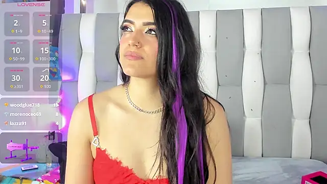 IsaDiiaz Adlı Modelin Canlı XXX Sohbeti