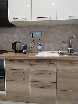 Chat +18 de SalientClean ao vivo