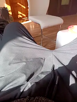 kenzzzz: онлайн-секс-чат