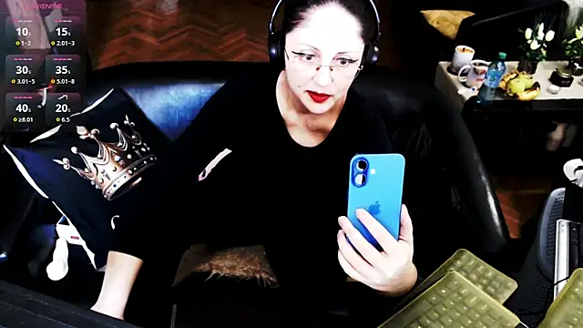 XXX chat uživo modela Imperatriza