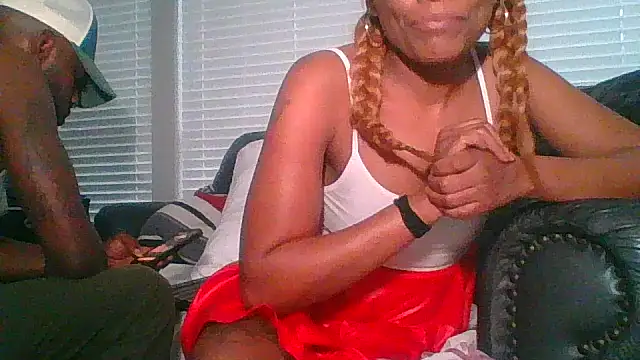 JazziEezyLdy 在線直播表演