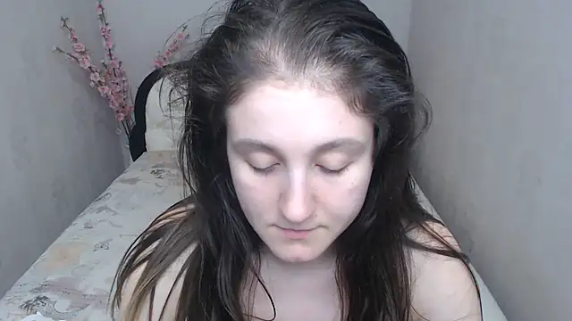 Holliy_Cooper: απευθείας συνομιλία ΧΧΧ