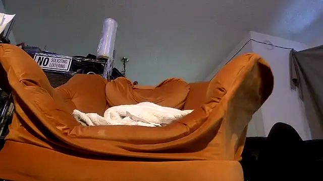 TheHellBilly Pertunjukan Webcam