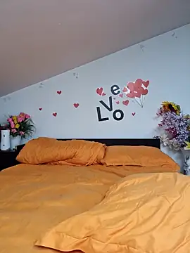 XXX chat uživo modela SweetMaddy888