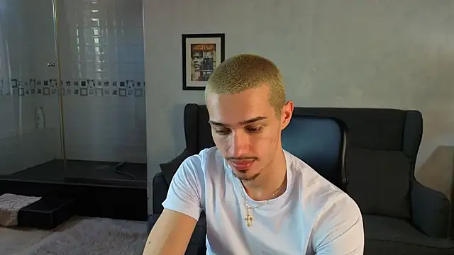 KaydenDrew 现场XXX聊天