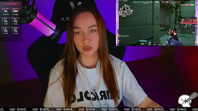 Emili1- – Live XXX-chat