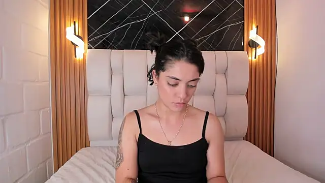 isaa_dl Live XXX-Chat