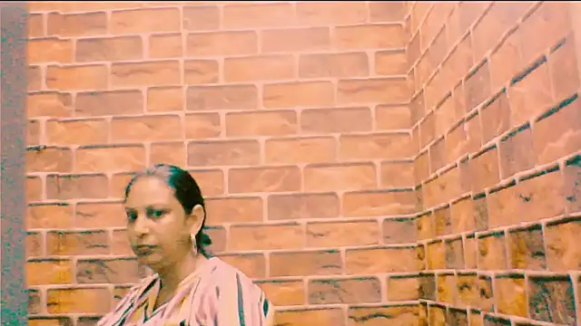 indian_spice_girl's Live XXX Chat