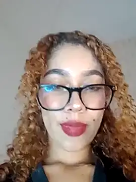 Živý XXX chat Sienna_brunette