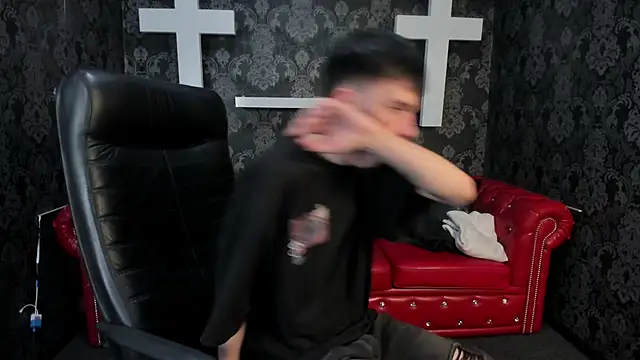 ClarkBev Adlı Modelin Canlı XXX Sohbeti