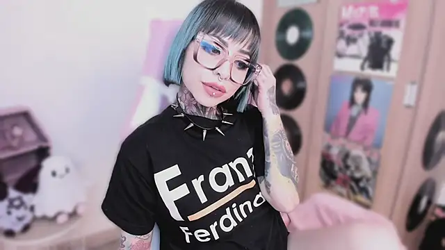 Živý XXX chat shes_creepy