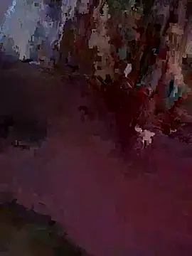 Kadenj92: διαδικτυακό σόου στην κάμερα