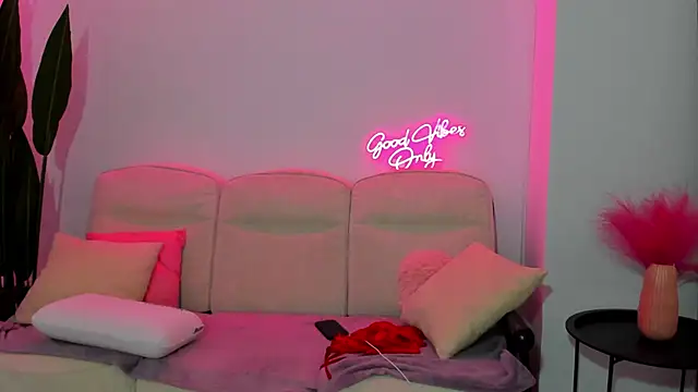 Cassy-Foxy's Live XXX Chat