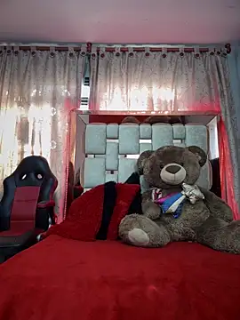 serena_willow: онлайн-секс-чат