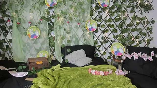 LittlePeach_'s Live XXX Chat