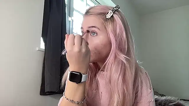 Chatroom XXX en direct de Blondie_Sofia_Essexbabe