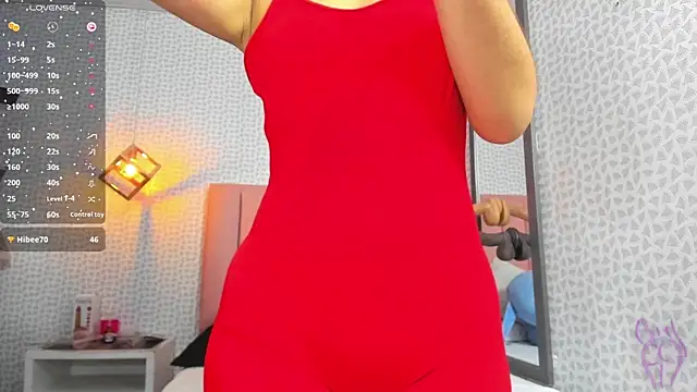 KAROLAGREY Chat XXX live