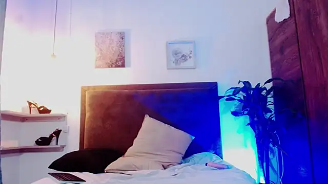 melany_benson Chat XXX live