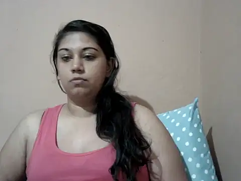bellachow10 Chat XXX live