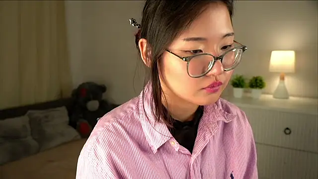 NelleMihalko Chat XXX live