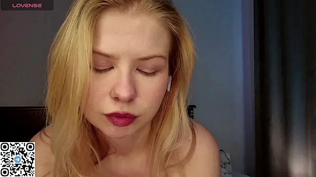 LynetHakes Live XXX-Chat