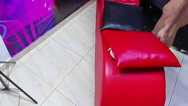 Chat XXX en directo de hot-threesome