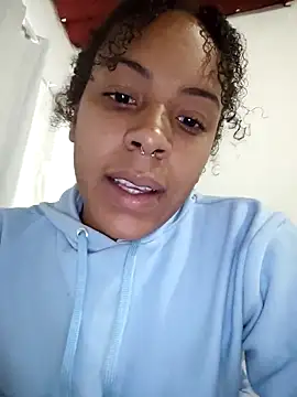 Chat XXX en directo de Julia_Pretinha