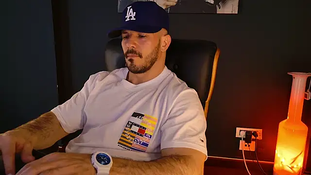 Chat +18 de AngeloEric ao vivo