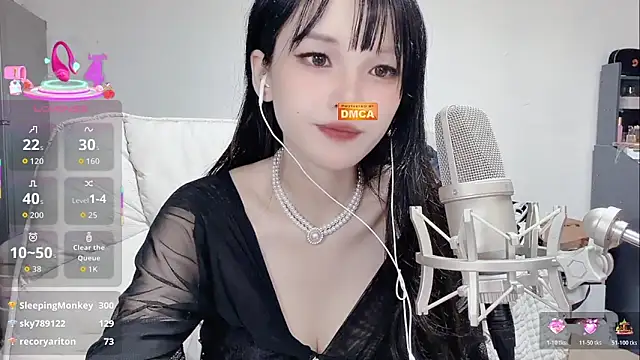 twlilybaeのライブXXXチャット