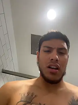 StrokingDaddy4 即時 XXX 聊天