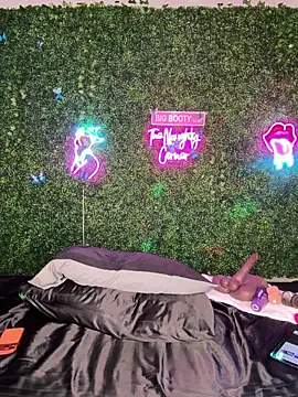 RenaThickAssのライブXXXチャット