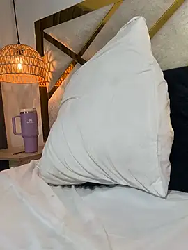 Angel_Perv's Live XXX Chat